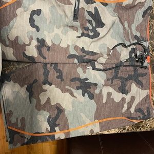 Men’s swimming trunks